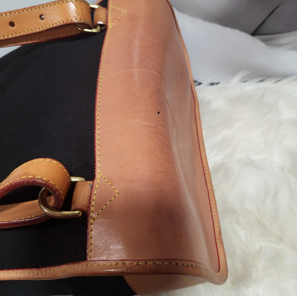 VTG Dooney & Bourke Black Cabriolet & Leather Duck Emblem Backpack RARE - Picture 12 of 12